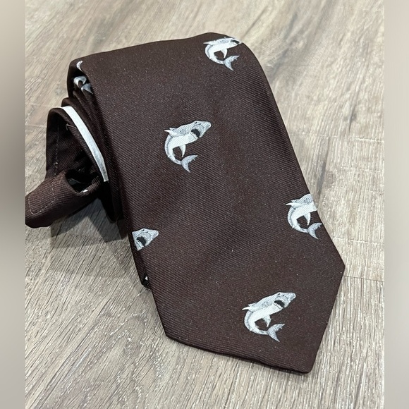 Embroidered Woven Shark Pattern Tie Burkhardt’s Cincinnati OH Designer Brown EUC - Picture 2 of 13